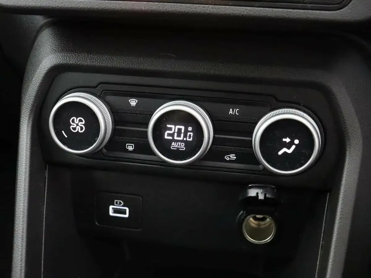 2023-dacia-sandero-stepway-10-tce-journey-90bhp-big-31