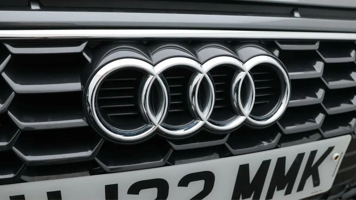 2022-audi-a3-15-35-tfsi-s-line-sportback-5d-big-24
