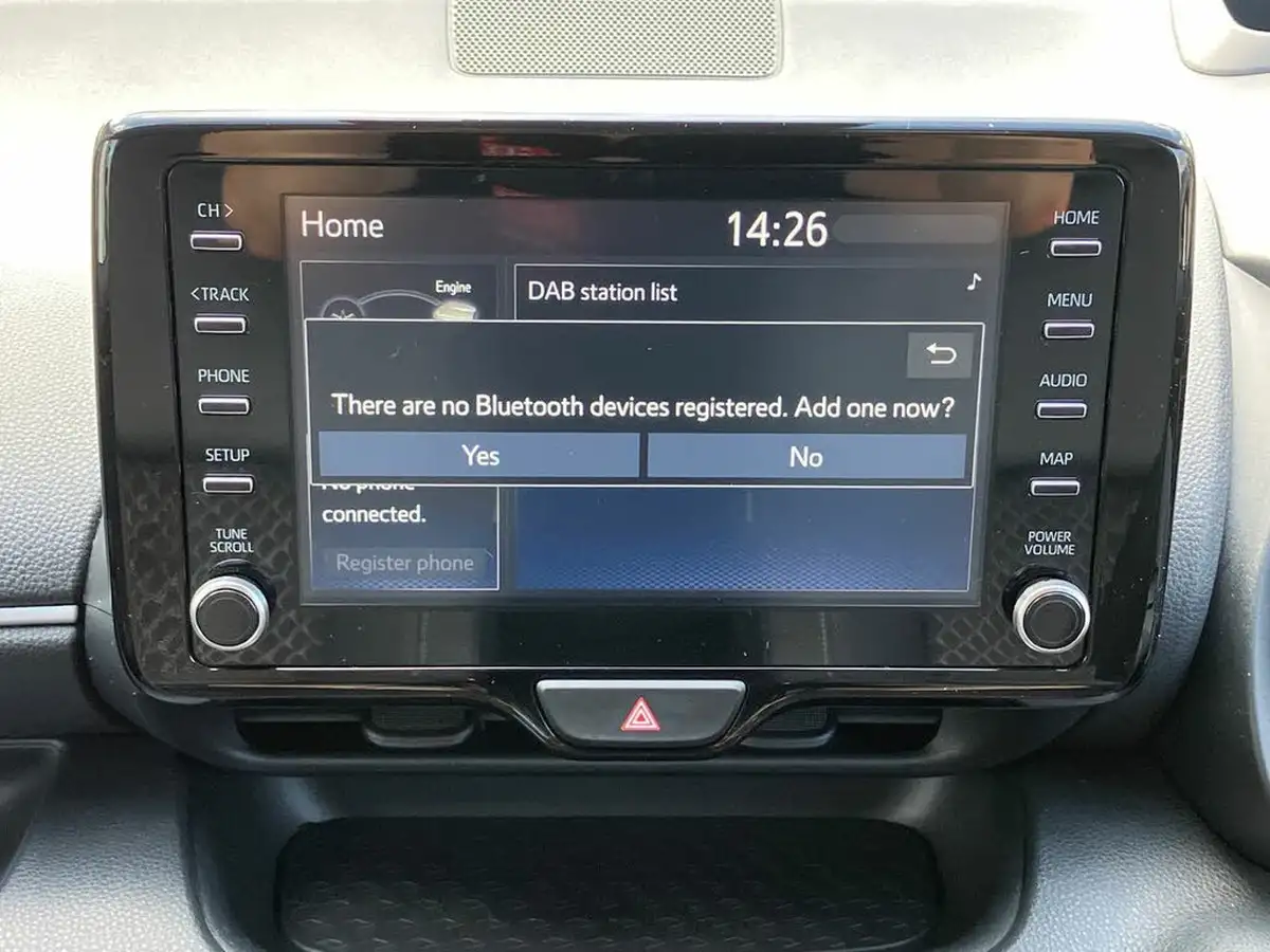 2022-mazda-mazda2-15-select-big-12