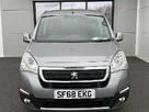 2018-peugeot-partner-small-1