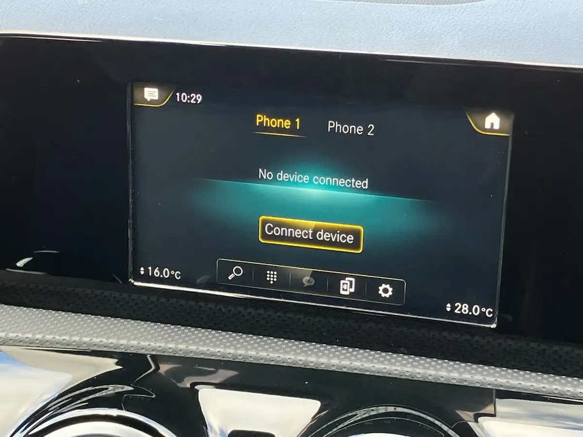 2019-mercedes-benz-a-class-13-a180-amg-line-hatchback-5d-7g-dct-big-38