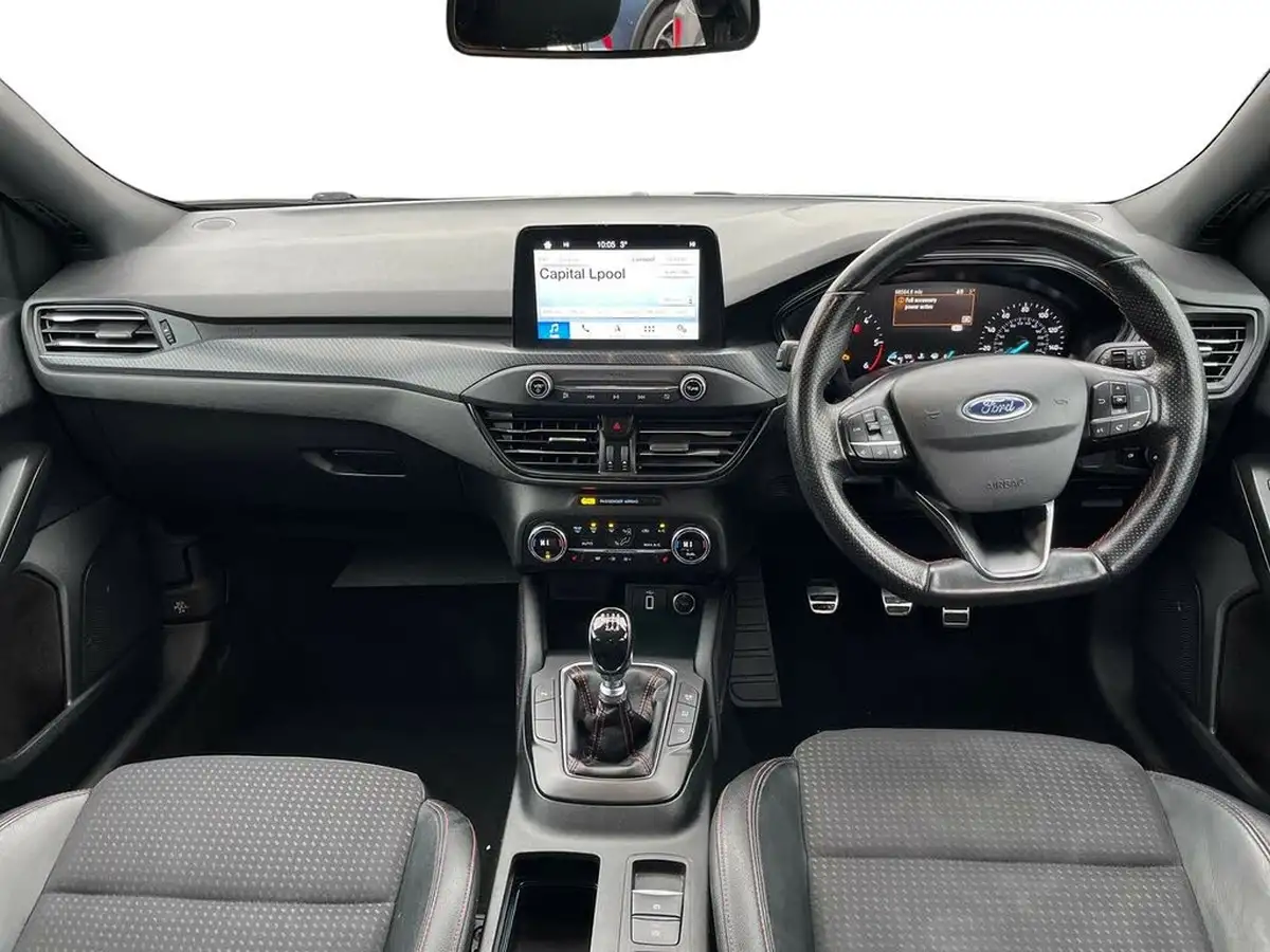 2018-ford-focus-15-st-line-x-hatchback-big-7