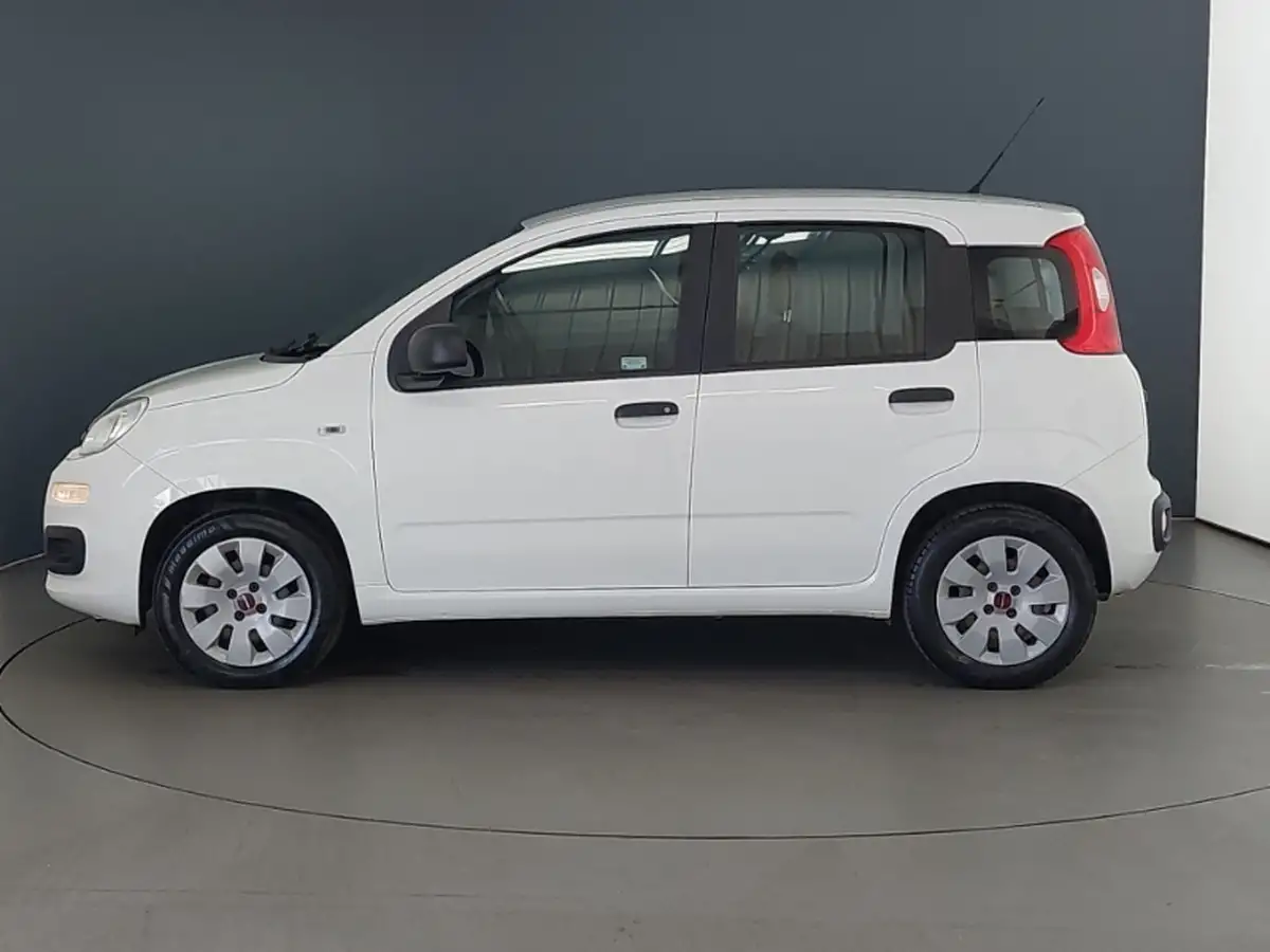 2015-fiat-panda-12-pop-big-3