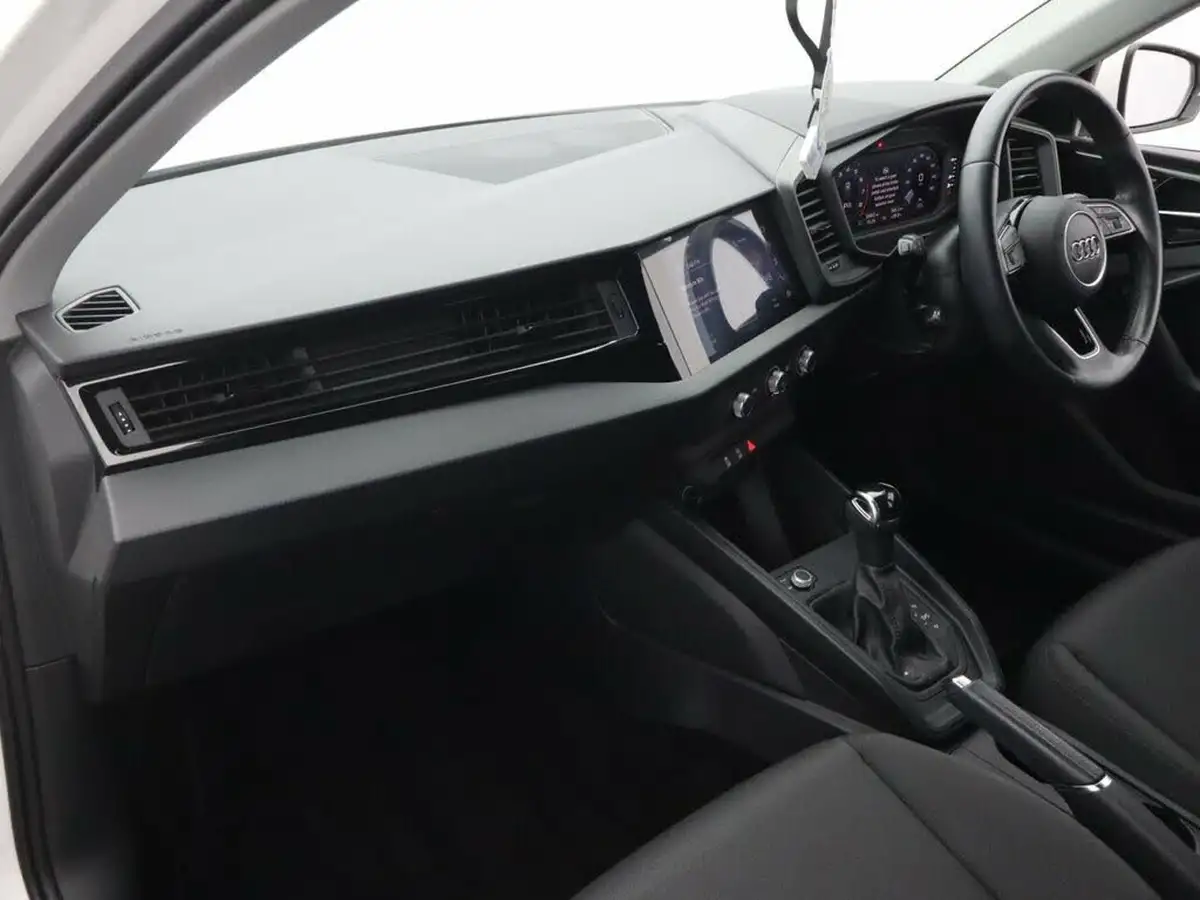 2021-audi-a1-10-25-tfsi-technik-s-tronic-big-28