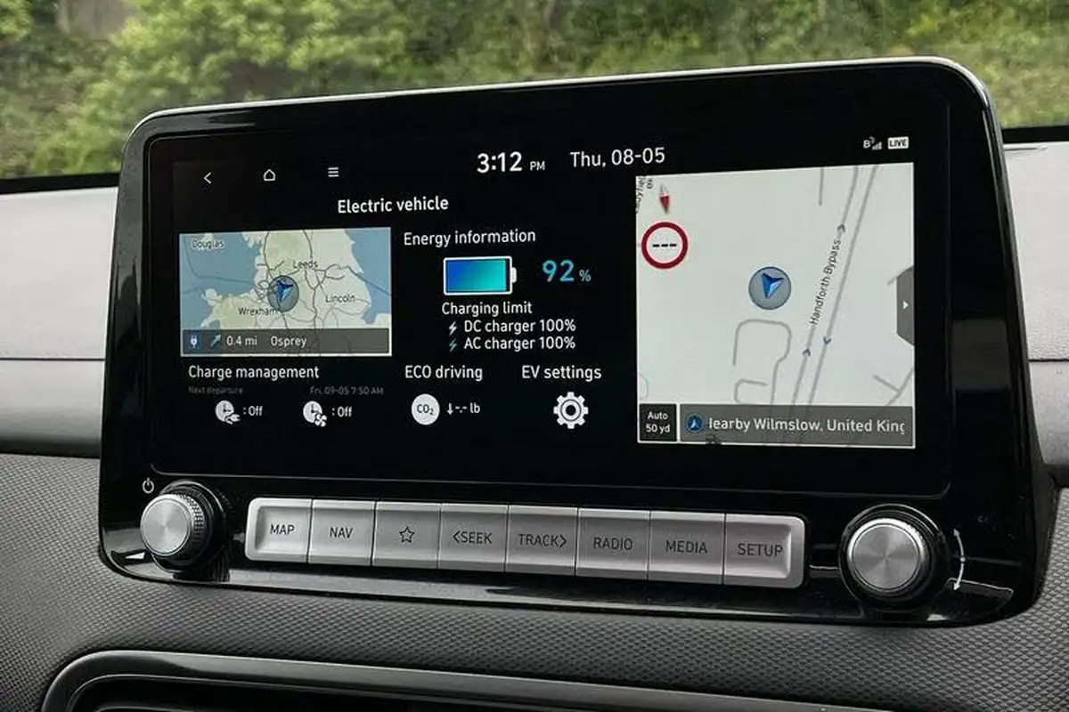 2023-hyundai-kona-e-ultimate-204ps-64kwh-105kw-obc-big-25