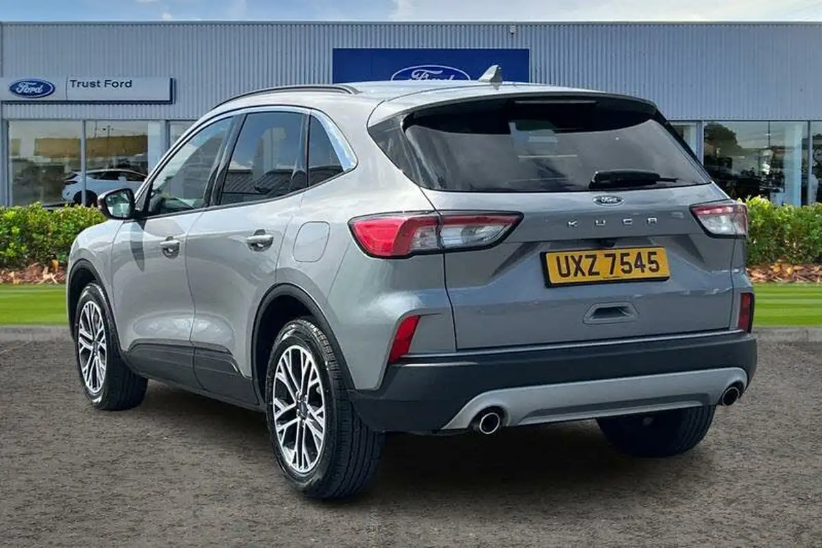 2022-ford-kuga-big-1