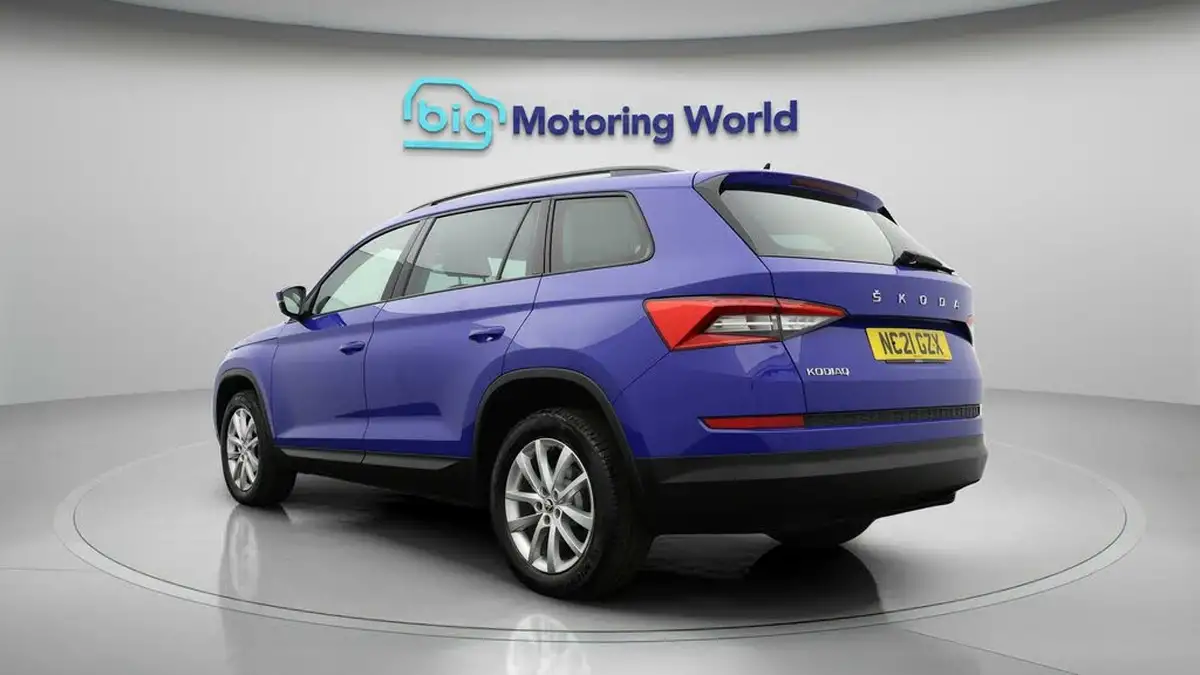 2021-skoda-kodiaq-15-tsi-se-5-big-4