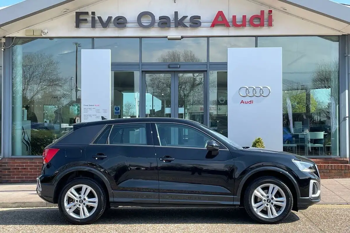 2021-audi-q2-15-35-tfsi-sport-s-tronic-big-1