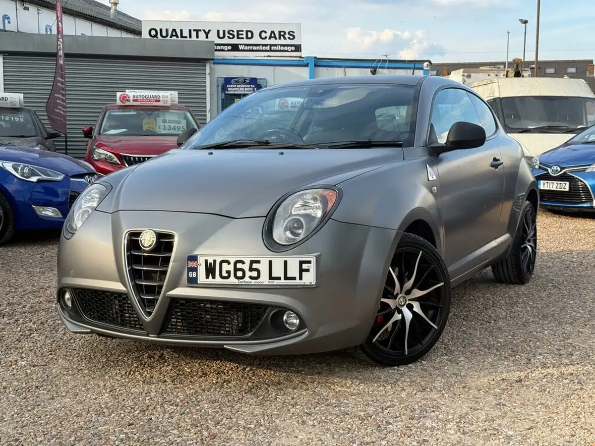 2015-alfa-romeo-mito-14-quadrifoglio-verde-big-1
