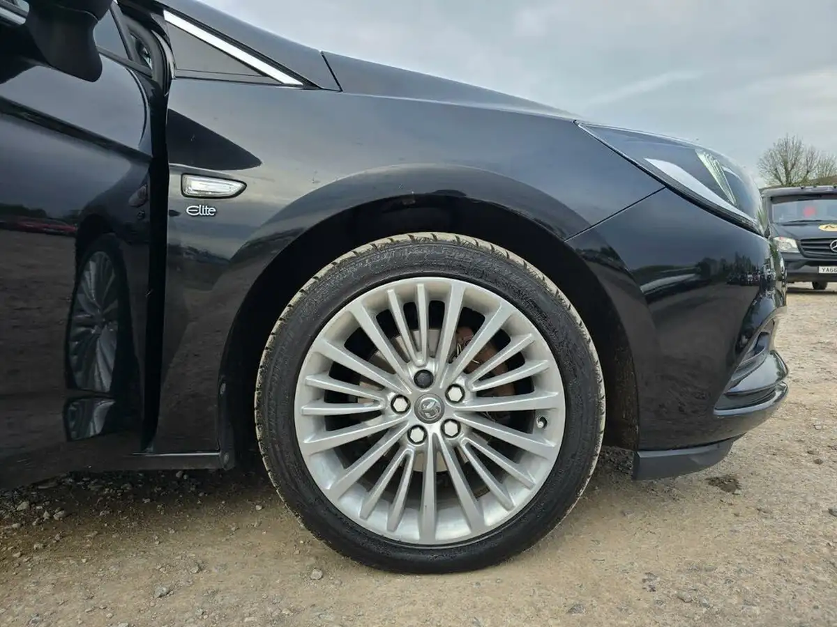 2018-vauxhall-astra-14i-16v-turbo-elite-nav-150ps-ss-hatchback-auto-big-40