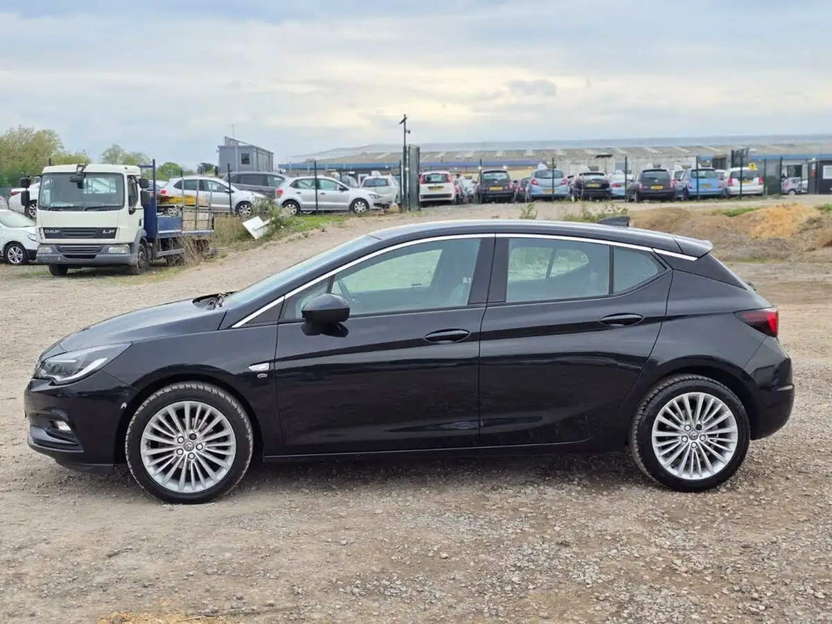 2018-vauxhall-astra-14i-16v-turbo-elite-nav-150ps-ss-hatchback-auto-big-12