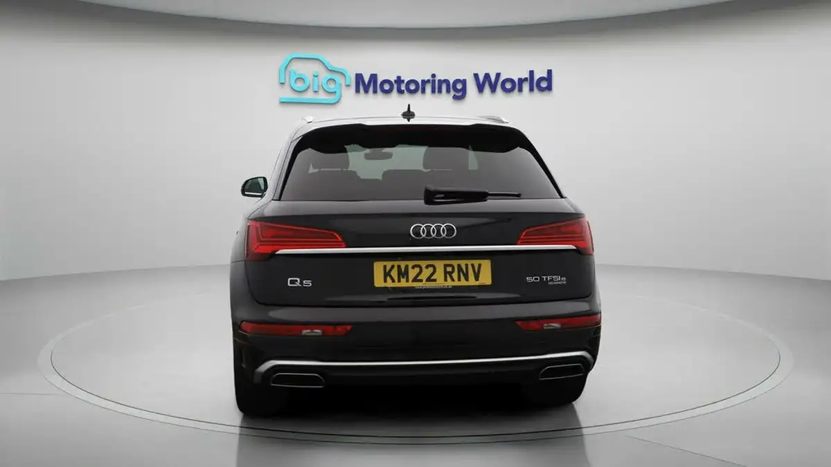 2022-audi-q5-20-50-tfsi-e-s-line-station-wagon-big-6