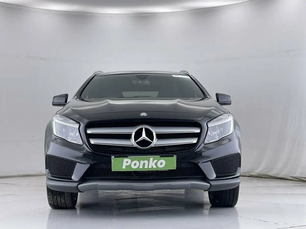 2016-mercedes-benz-gla-class-21d-gla-200d-amg-line-ss-big-13