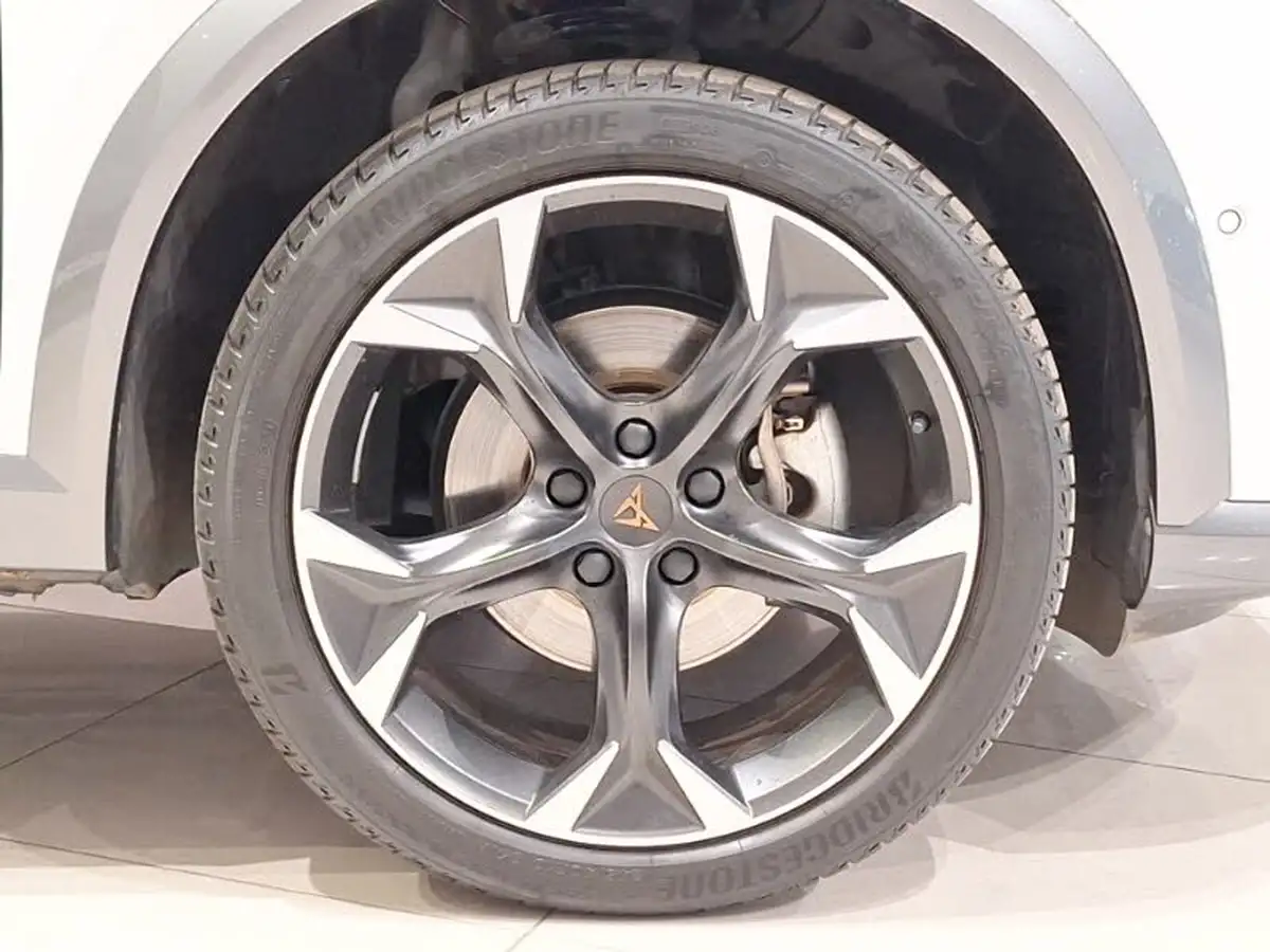 2024-cupra-formentor-15-tsi-v2-big-18