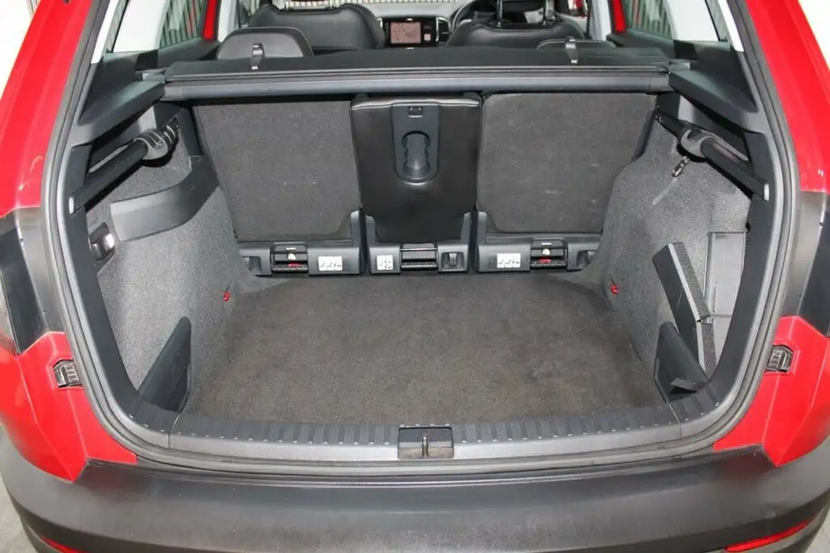 2018-skoda-karoq-15-tsi-edition-ss-dsg-big-20