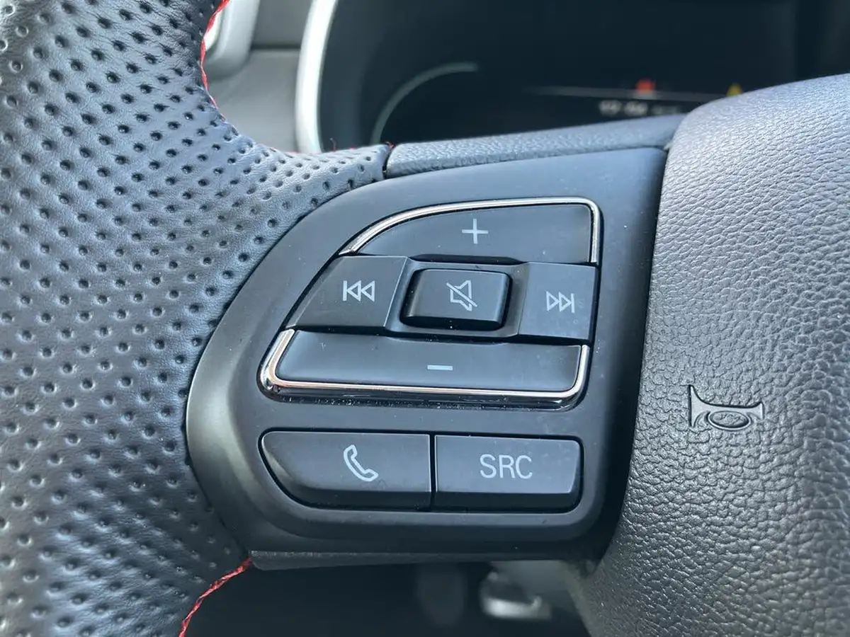 2024-mg-zs-suv-10t-gdi-exclusive-big-18