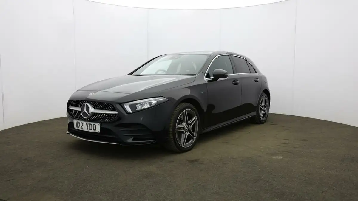 2021-mercedes-benz-a-class-13-a250e-amg-line-hatchback-5d-big-29
