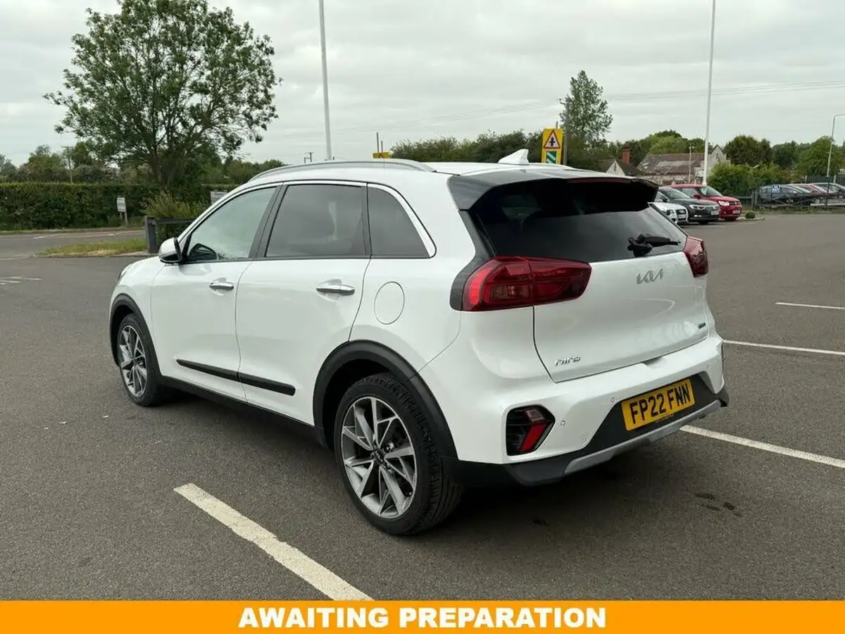 2022-kia-niro-16-gdi-3-156kwh-big-5