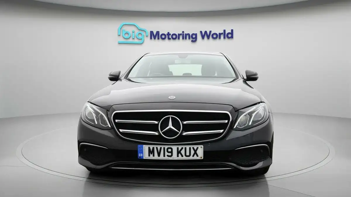 2019-mercedes-benz-e-class-20d-e220d-se-ss-saloon-4d-big-1