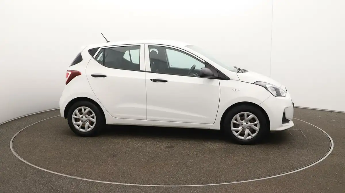 2019-hyundai-i10-10-s-big-45