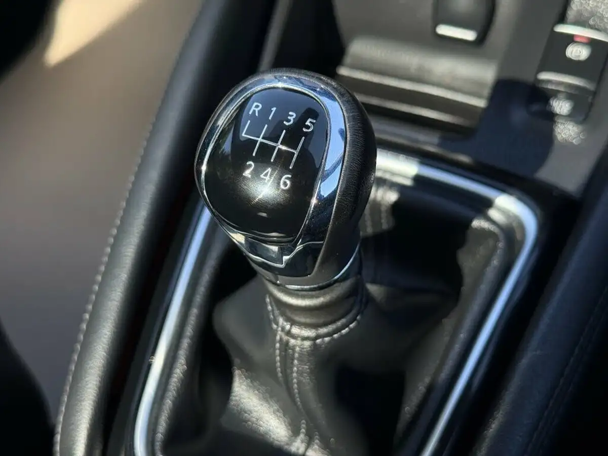 2020-nissan-qashqai-17dci-tekna-4x4-big-24
