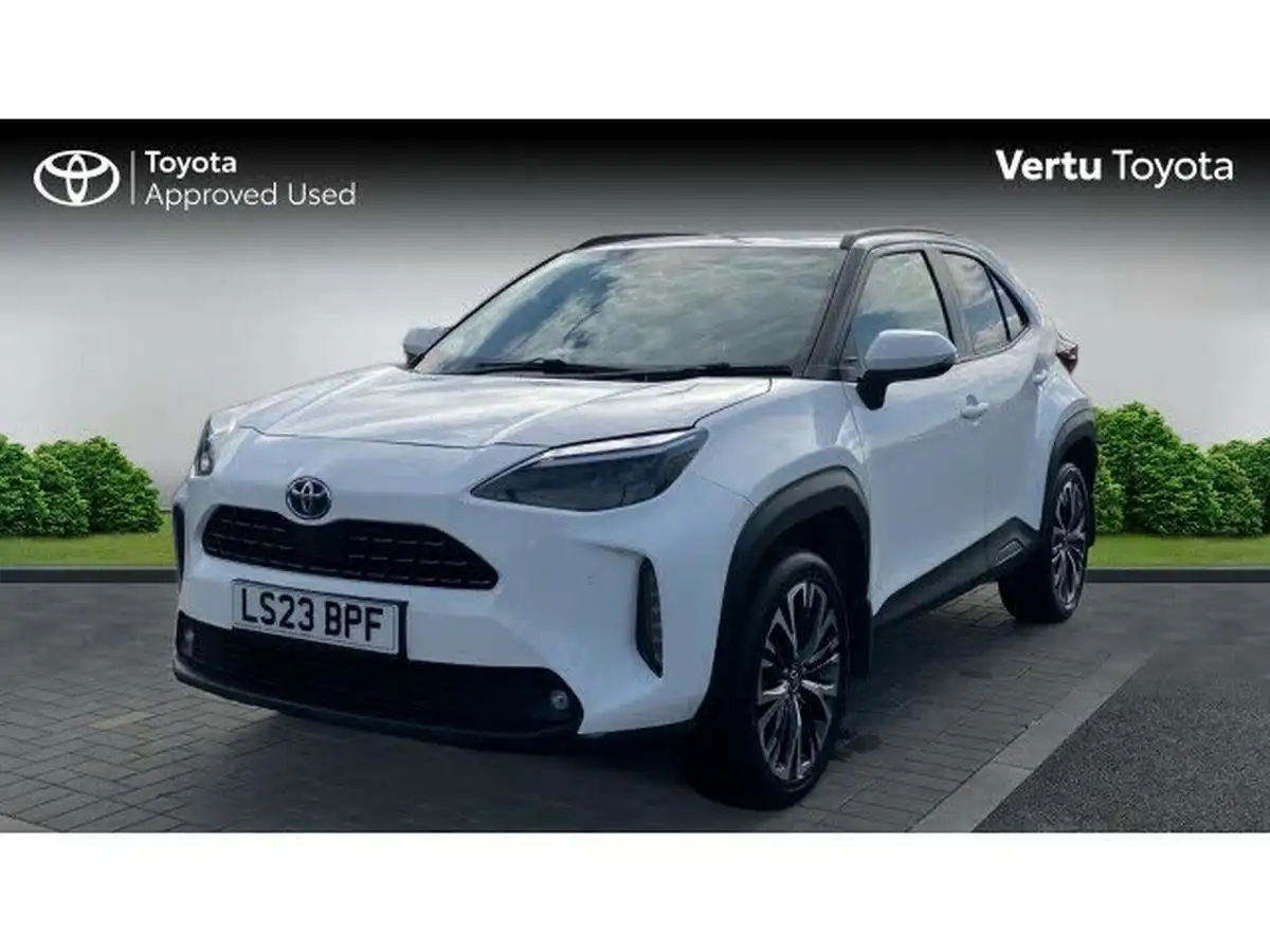 2023-toyota-yaris-cross-15-vvt-i-excel-awd-i-big-2