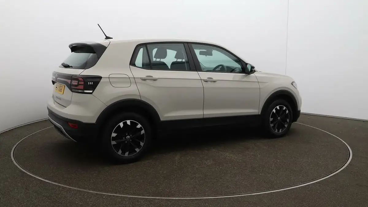 2022-volkswagen-t-cross-10-tsi-s-big-48