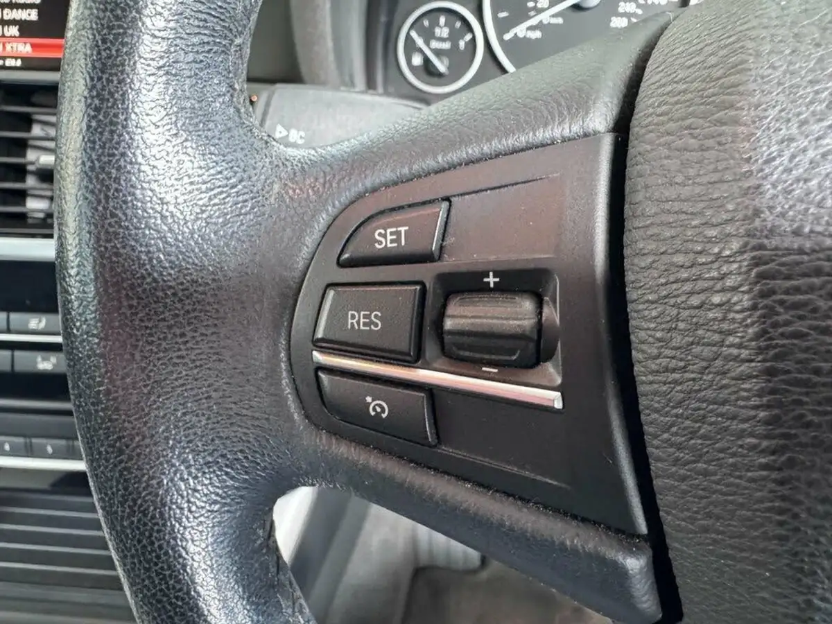 2015-bmw-x3-20td-xdrive20d-se-big-37