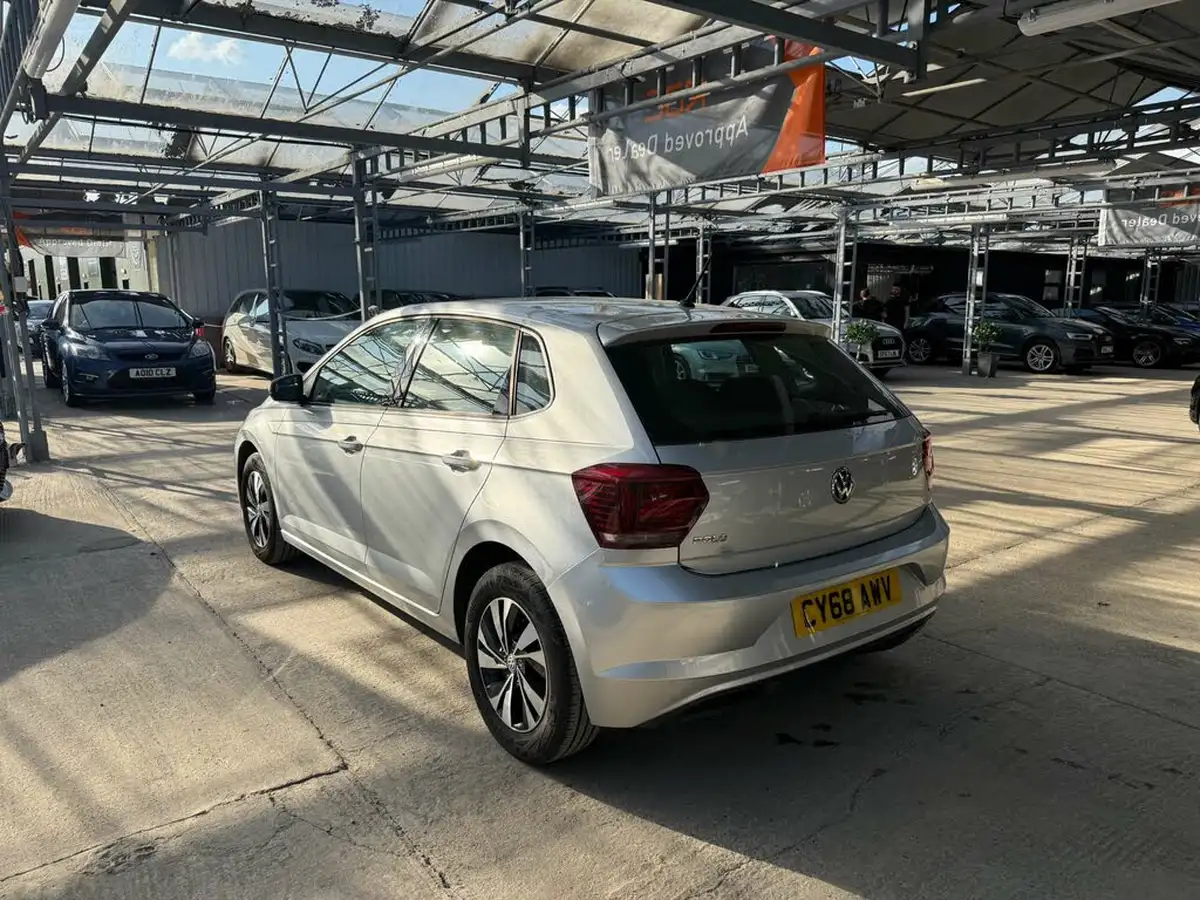 2018-volkswagen-polo-10-tsi-se-dsg-big-11