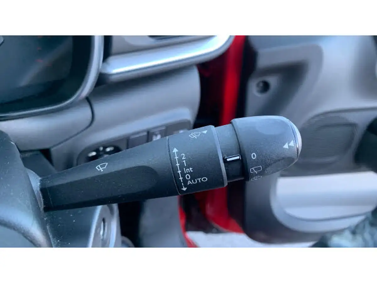2017-citroen-c3-12-puretech-flair-82ps-big-32