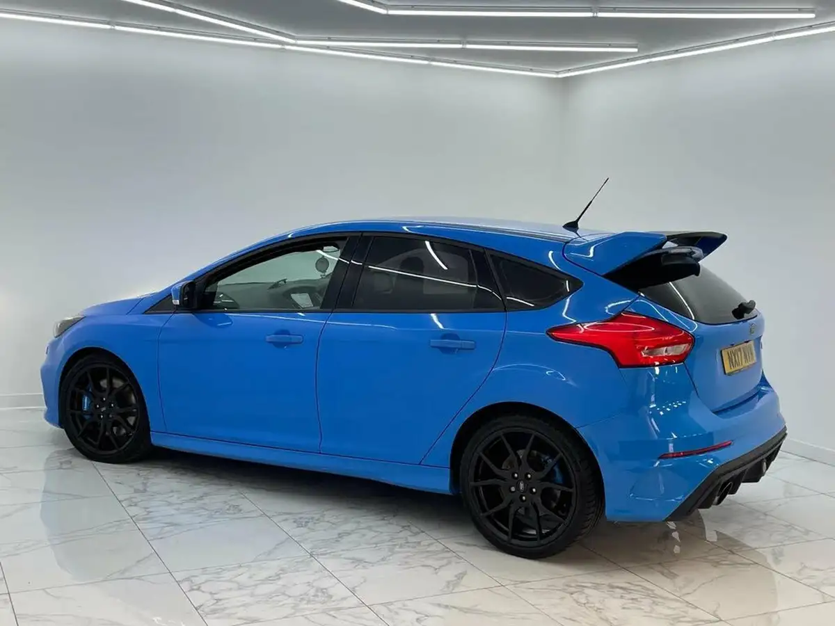 2017-ford-focus-23-rs-4x4-2261cc-big-21
