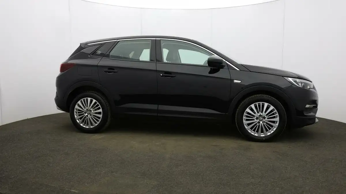 2019-vauxhall-grandland-x-15td-sport-nav-big-49