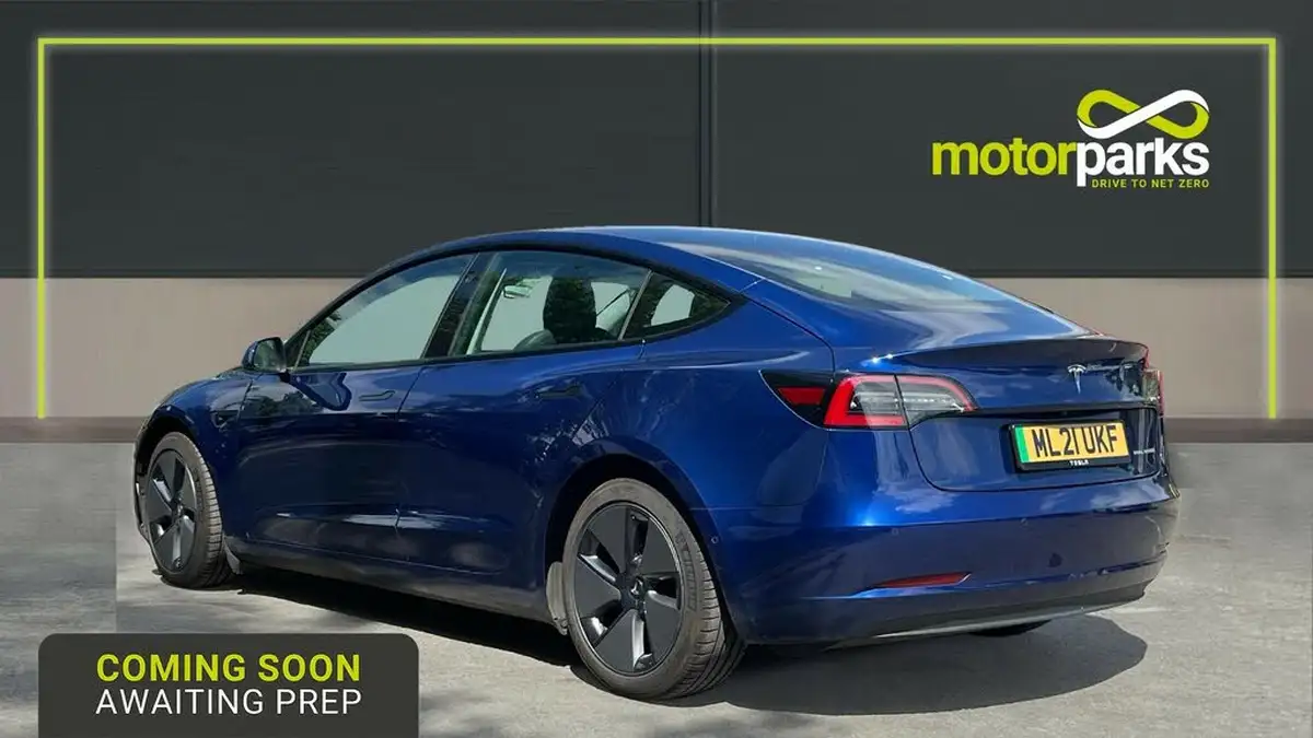 2021-tesla-model-3-e-long-range-4x4-big-1