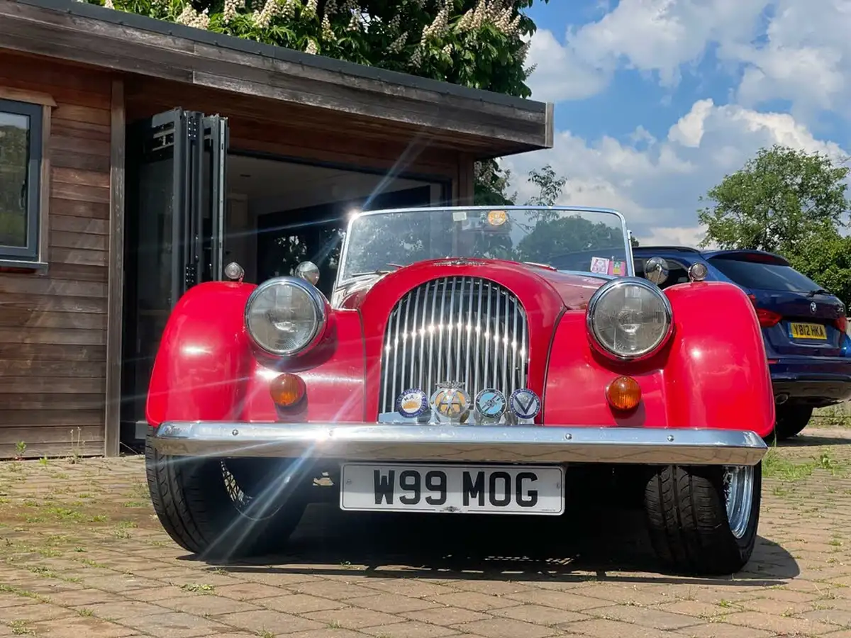 2002-morgan-44-18-4-seat-big-26