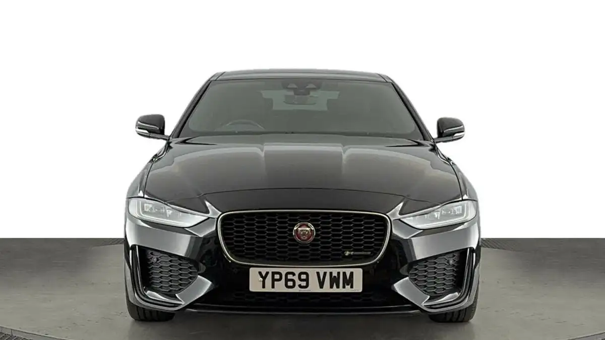 2020-jaguar-xe-20d-r-dynamic-s-big-7