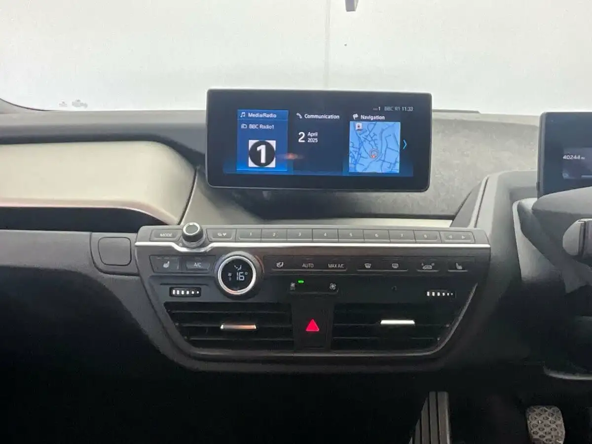 2022-bmw-i3-e-120-ah-big-16