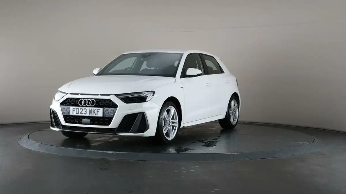2023-audi-a1-10-25-tfsi-s-line-big-35
