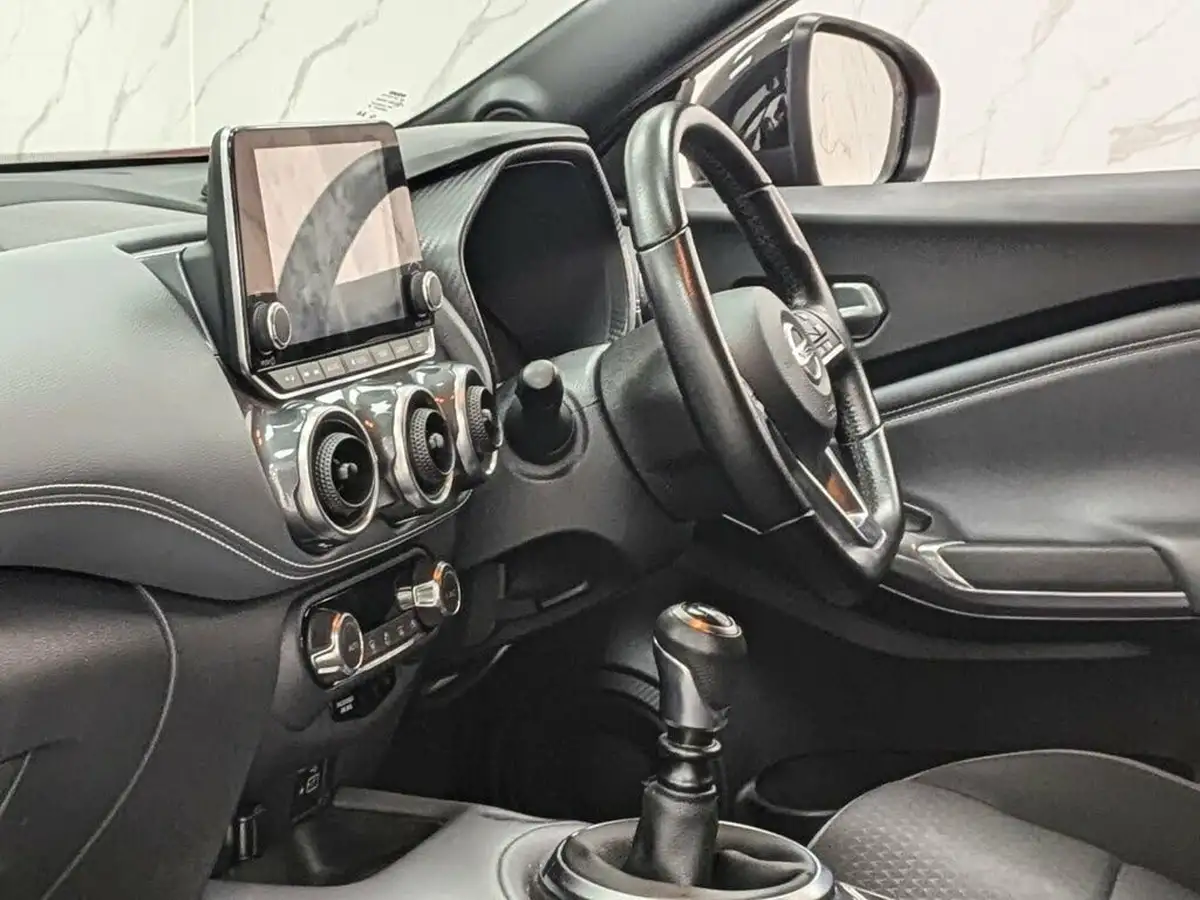 2021-nissan-juke-10-dig-t-n-connecta-big-14