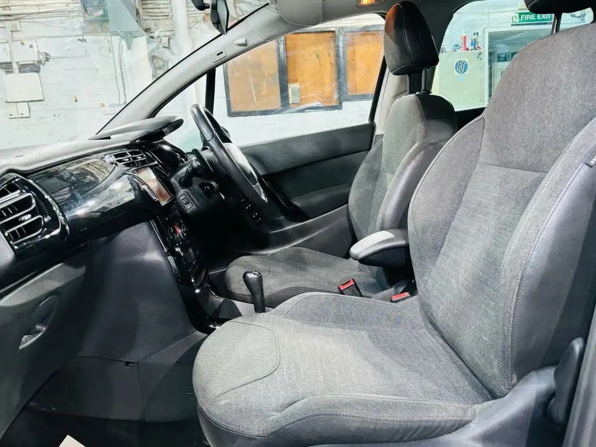 2016-citroen-c3-12-platinum-ss-etg-big-19