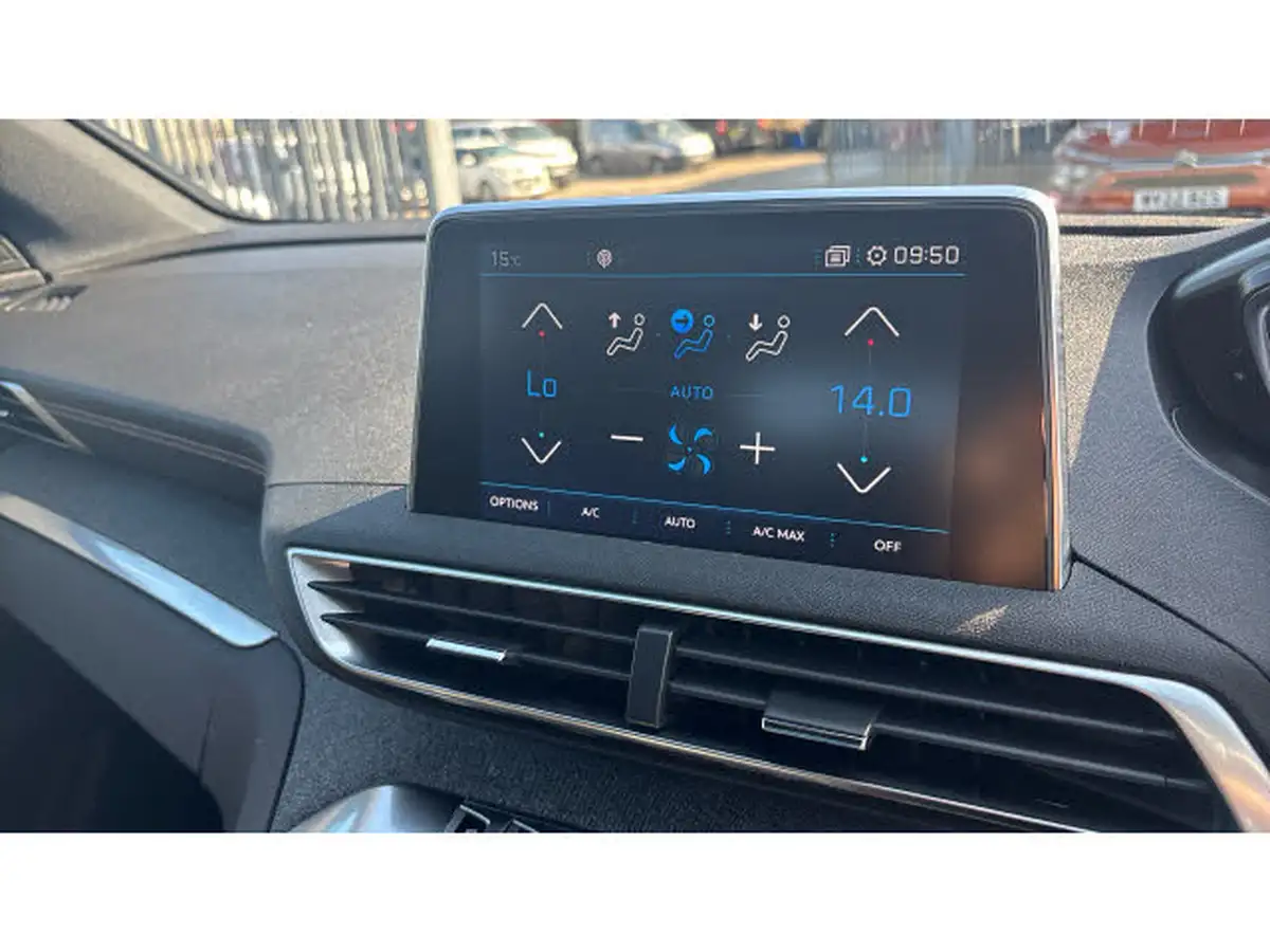 2020-peugeot-3008-suv-12-puretech-gt-line-eat8-big-27