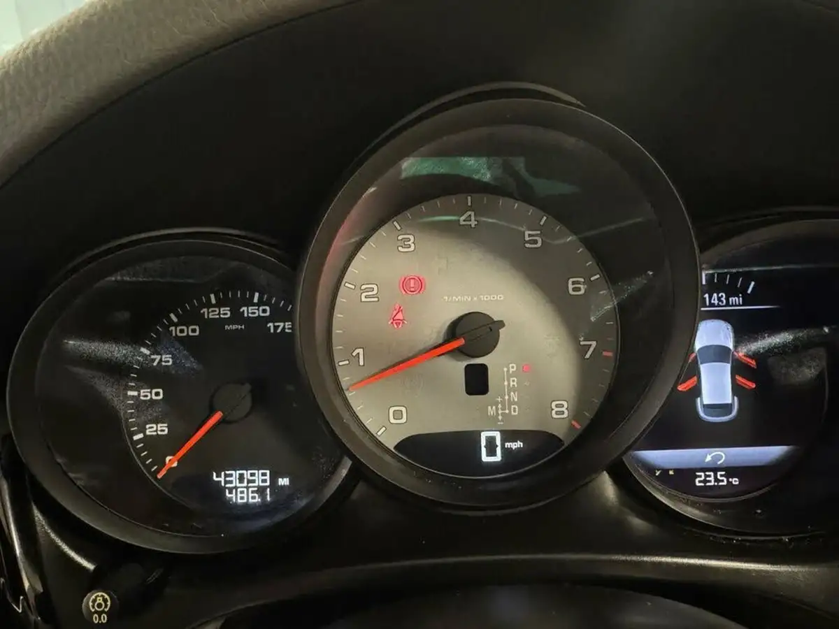2019-porsche-macan-30-v6-s-big-22