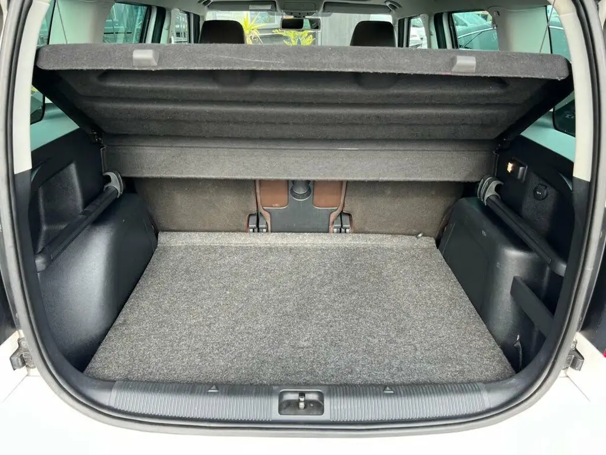 2015-skoda-yeti-outdoor-20tdi-laurin-klement-170ps-dsg-big-10