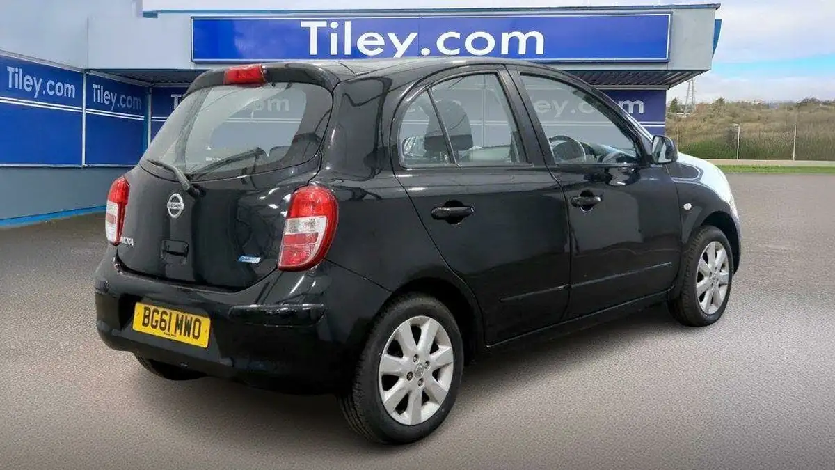 2011-nissan-micra-12-acenta-79bhp-5d-1198cc-cvt-big-3