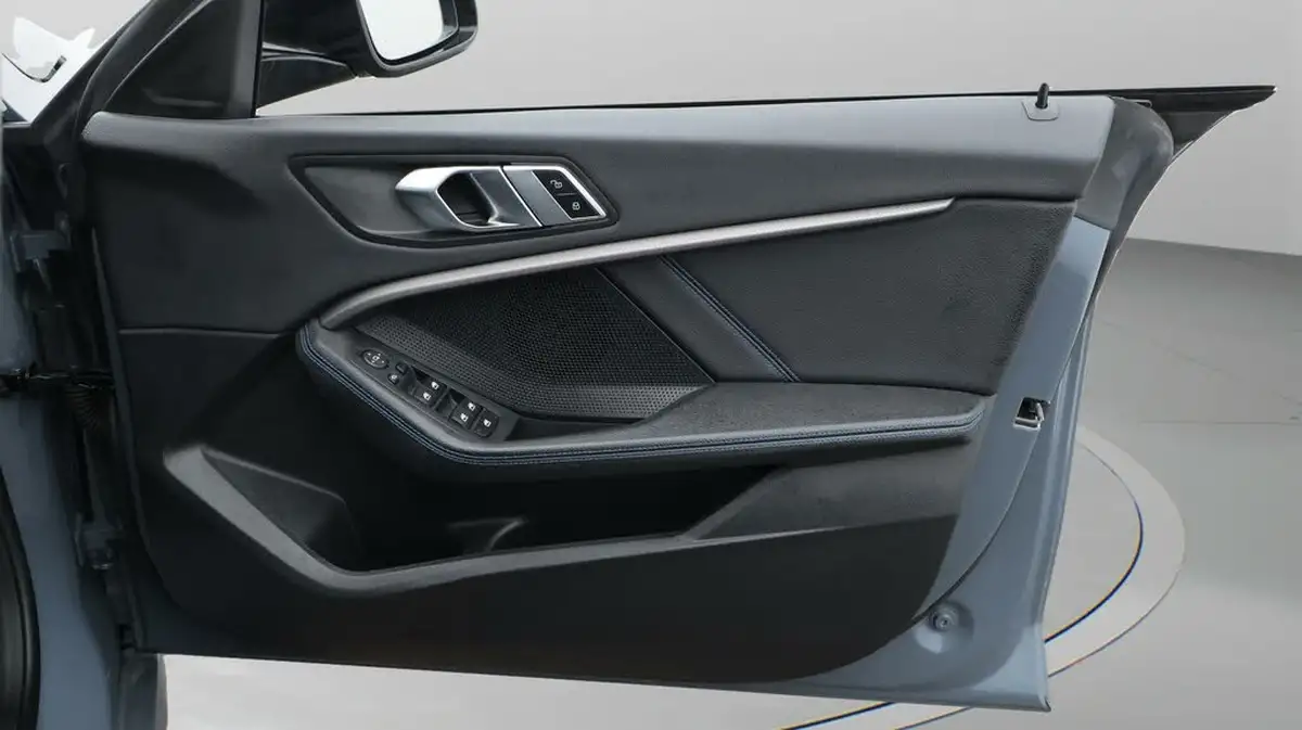 2022-bmw-2-series-15-218i-sport-lcp-coupe-4d-dct-big-15
