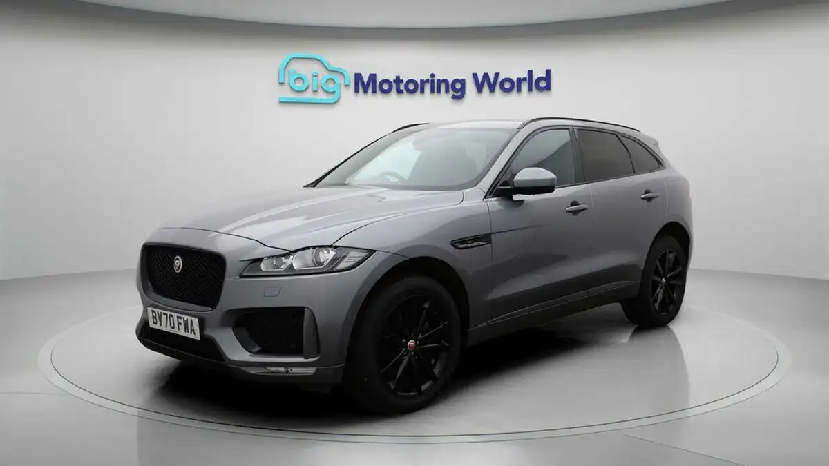 2020-jaguar-f-pace-20-i4d-chequered-flag-180ps-big-3