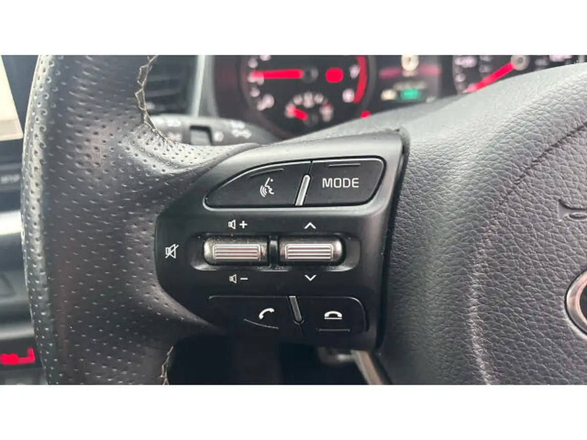 2021-kia-stonic-10-t-gdi-gt-line-big-21
