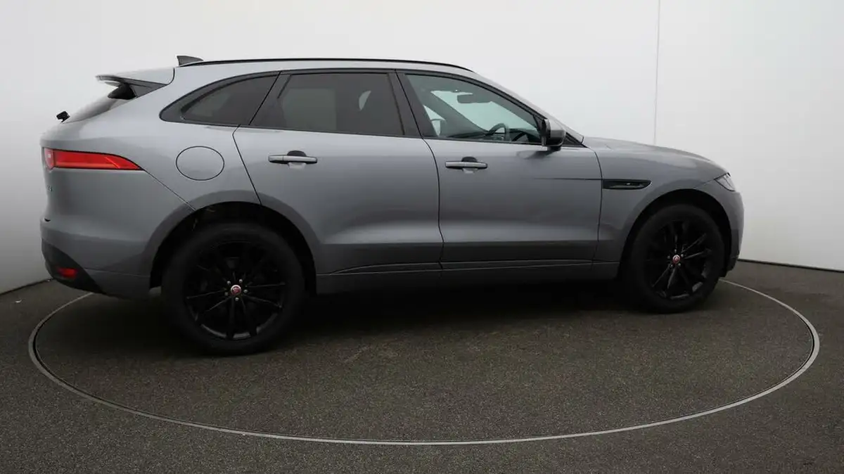 2020-jaguar-f-pace-20-i4d-chequered-flag-180ps-big-44
