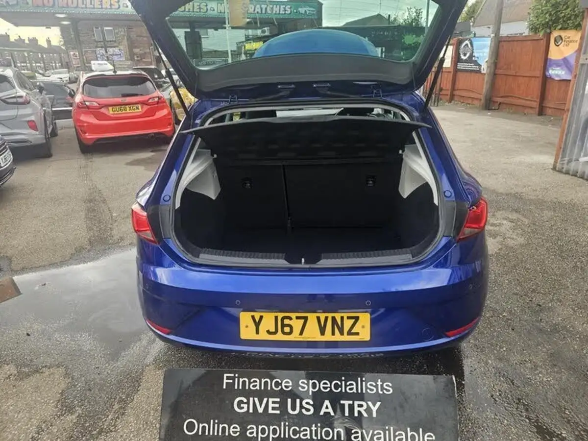 2017-seat-leon-12-tsi-se-dynamic-technology-hatchback-big-11