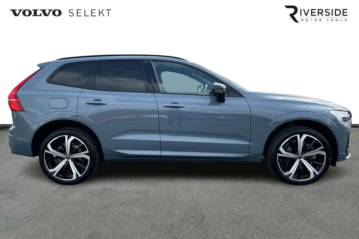2022-volvo-xc60-20-t8-r-design-pro-455bhp-plug-in-hybrid-big-3