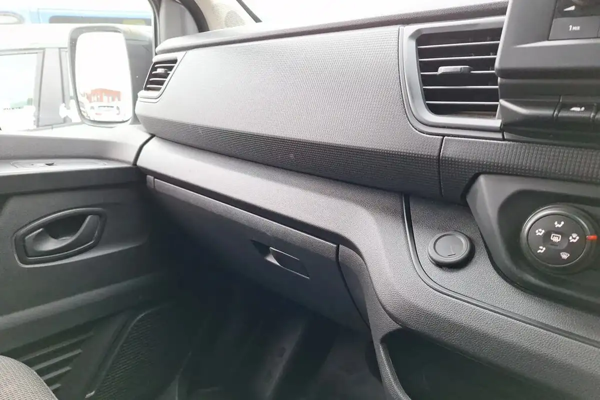 2023-renault-trafic-20dci-ll30-130-start-big-23